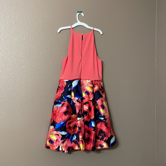 Coral and floral Adrianna Papell swing dress - Picture 2 of 5